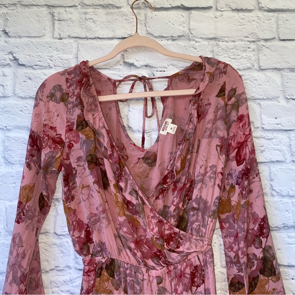 Floral Target Romper - Picture 7 of 7